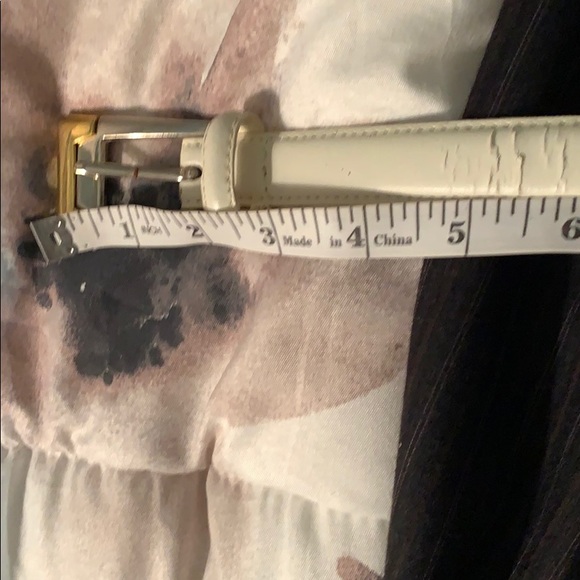 Cream leather belt gold/silver hardware size M - Picture 7 of 9
